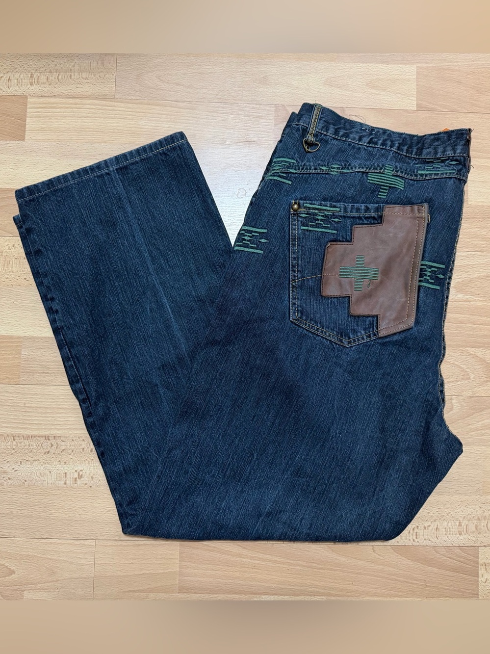 Akademiks Native Warrior Jeans waist 40